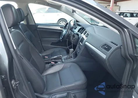 2015 Volkswagen Golf Tdi S 4-Door z USA, uszkodzony, nr VIN 3VW2A7AU4FM082026